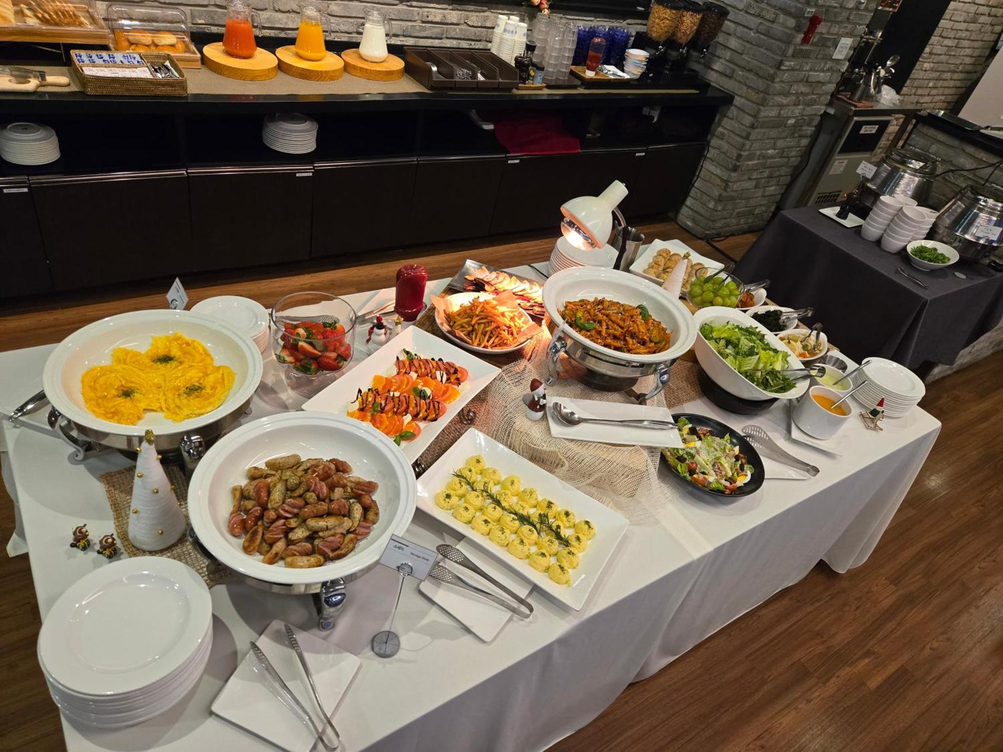 Vella Suite Hotel Suwon Dış mekan fotoğraf