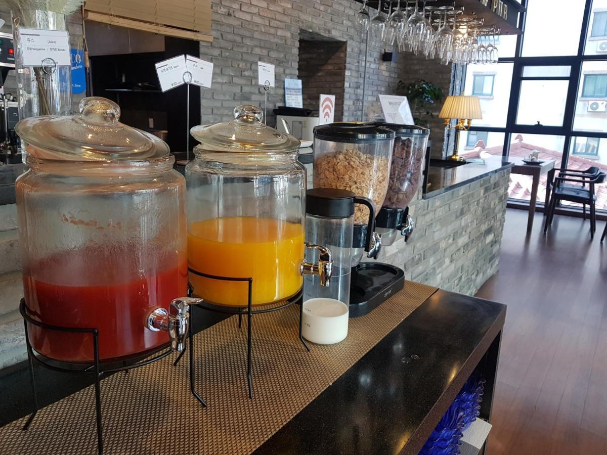 Vella Suite Hotel Suwon Dış mekan fotoğraf